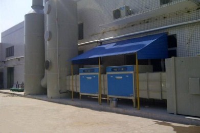 华康中天为河北廊坊家具厂制造的喷漆房废气处理设备